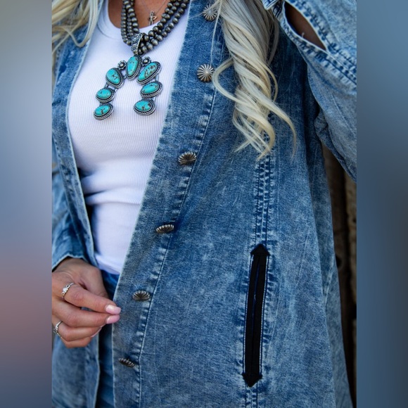 2FlyCo. Clothing Hidalgo Falls - Picture 2 of 3